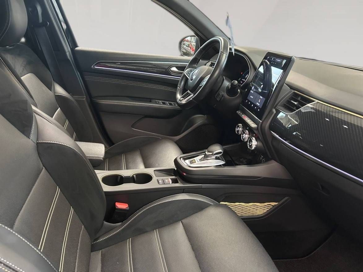 Fahrzeugabbildung Renault ARKANA E-TECH engineered hybrid 145
