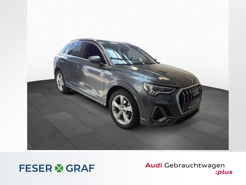 Image of Audi Q3