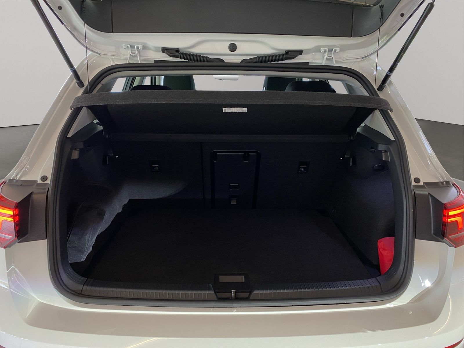 Volkswagen Golf VIII Life 1.5 eTSI DSG (Garantie 08/2030.SH foto 10