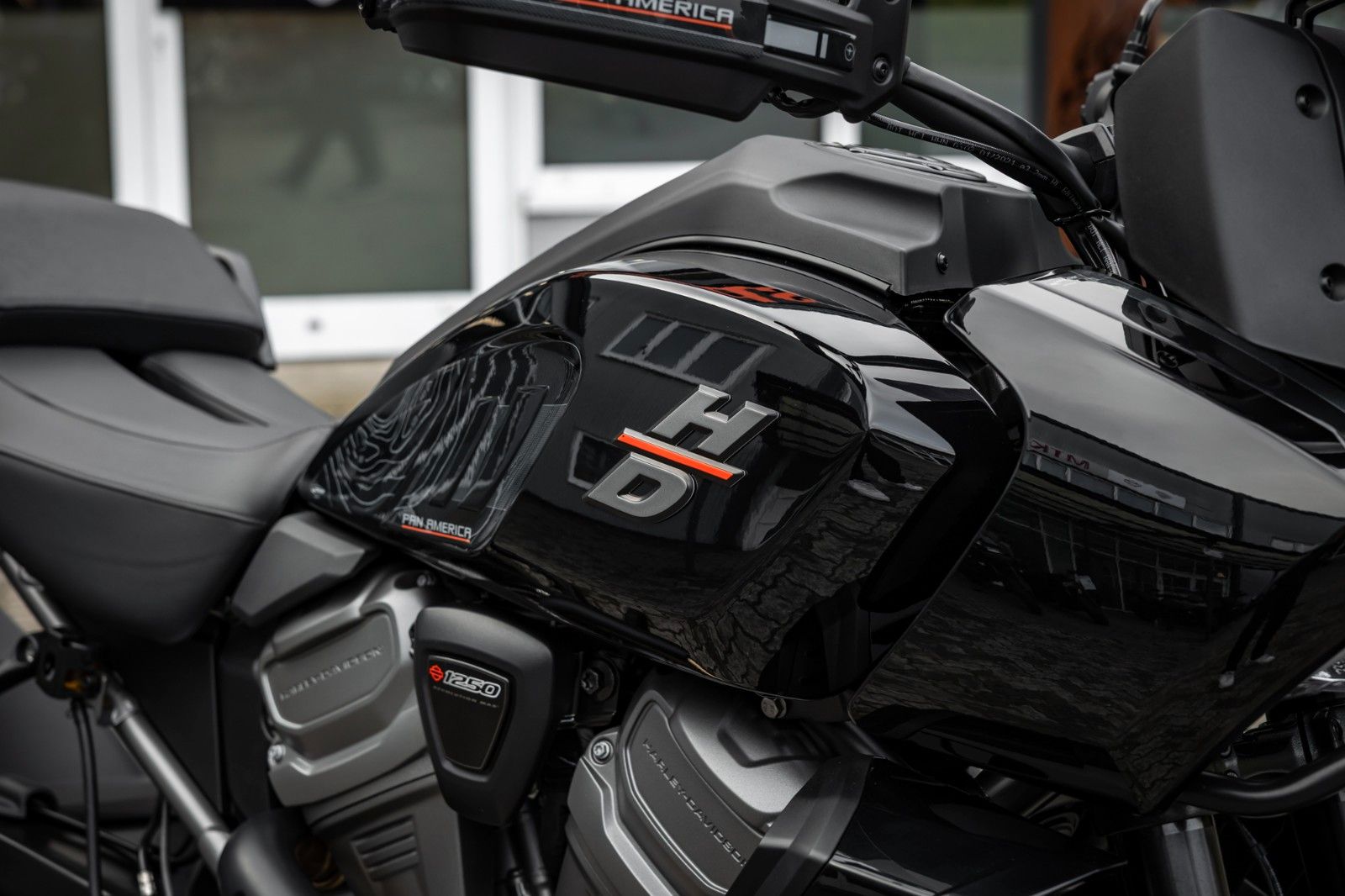 Fahrzeugabbildung Harley-Davidson PAN AMERICA RA1250 - TOURING AUSSTATTUNG