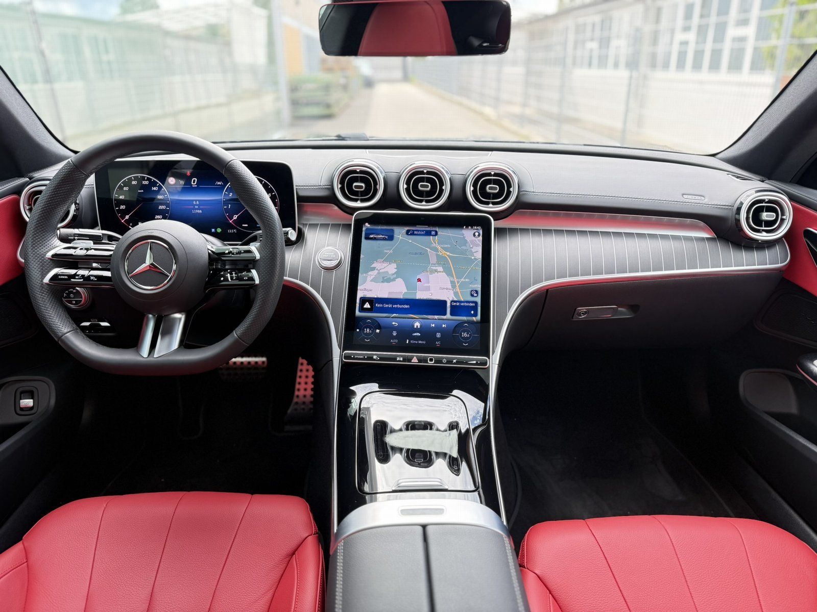 Fahrzeugabbildung Mercedes-Benz CLE 300 4M AMG*LEDER*MEMORY*PANO*20ZOLL*360°KAM