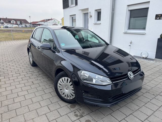 Volkswagen Golf 7 Lim. Comfortline*TEMPOMAT*NAVI*MASSAGE*