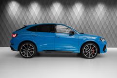 RS Q3 Sportback BLUE/BLACK-RED 3,99% FINANZIEREN