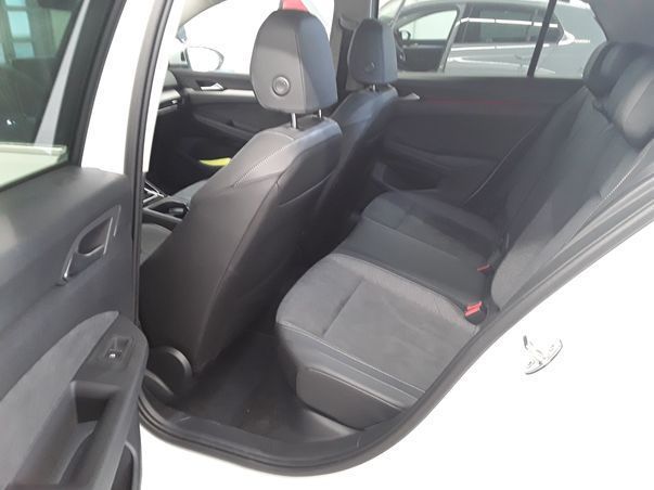 Volkswagen Golf - Bild 7