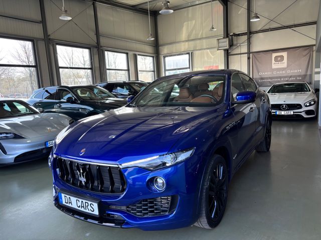 Maserati 3.0 V6 GRANSPORT Panorama/Camera/AIR/SoftClose