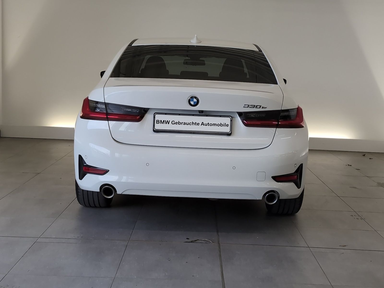BMW 330e Limousine Navi/LED/AHK/RFK/SHZ/Apple Navi/L foto 9