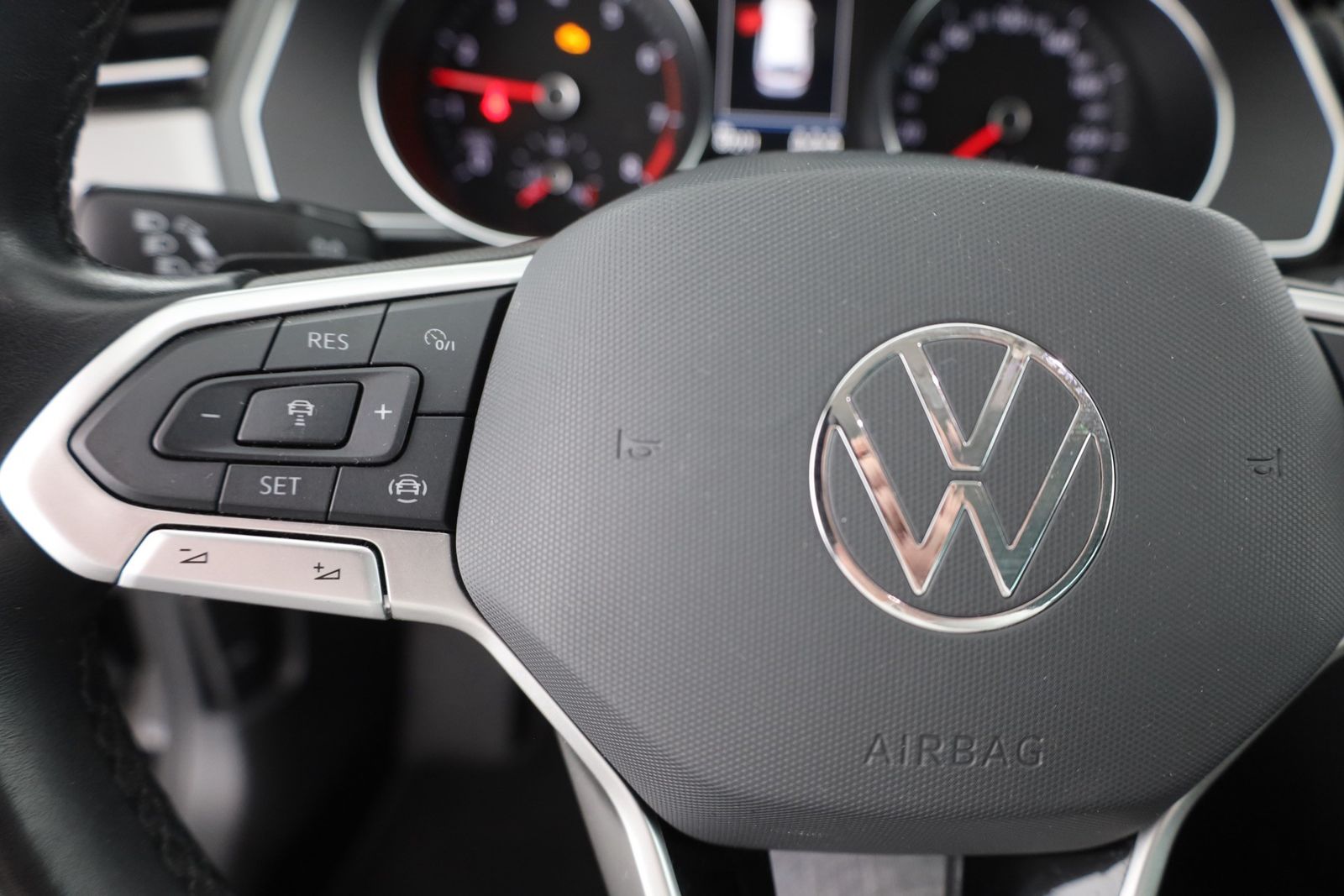 Volkswagen Passat Variant 1.5 TSI DSG Business LED Navi ACC foto 15