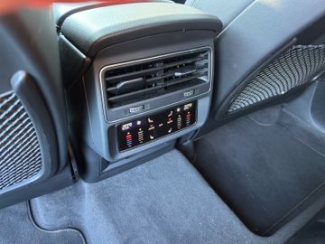 Audi Q7 - 10
