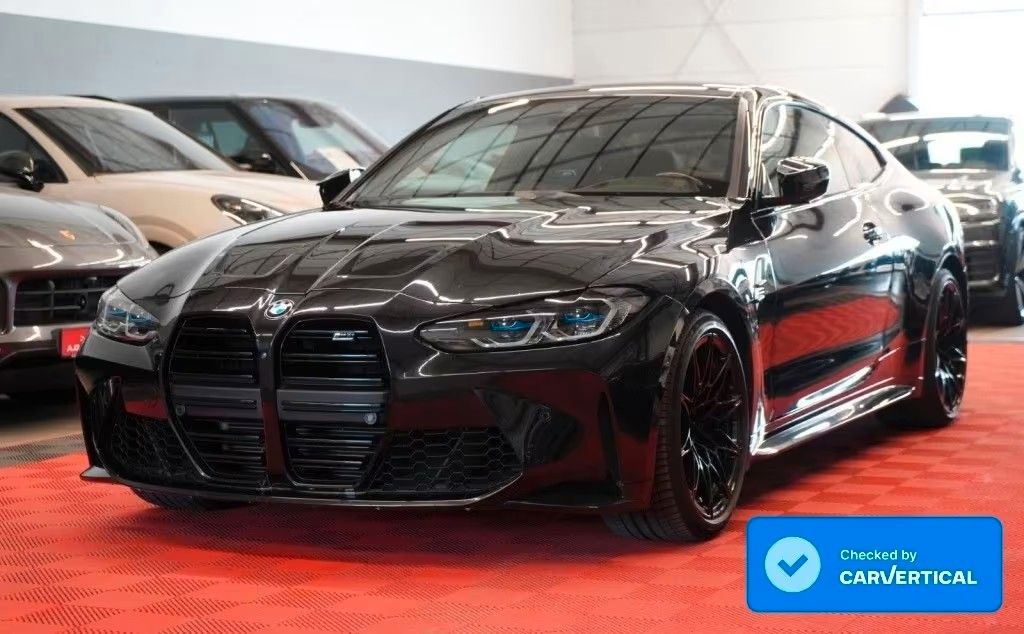 BMW M4 Competition Carbon