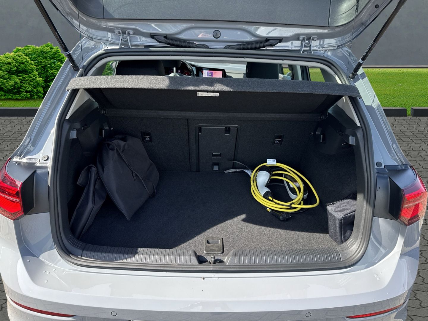 Golf VIII 1.4 eHybrid Style Navi Digitales Cockp