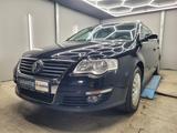 Volkswagen Passat Variant *DSG* *Sitzheizung* *PDC* - Volkswagen Passat Variant