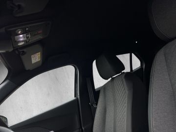 Peugeot 2008 Allure PureTech 130 EAT8 AWR SHZ CARPLAY