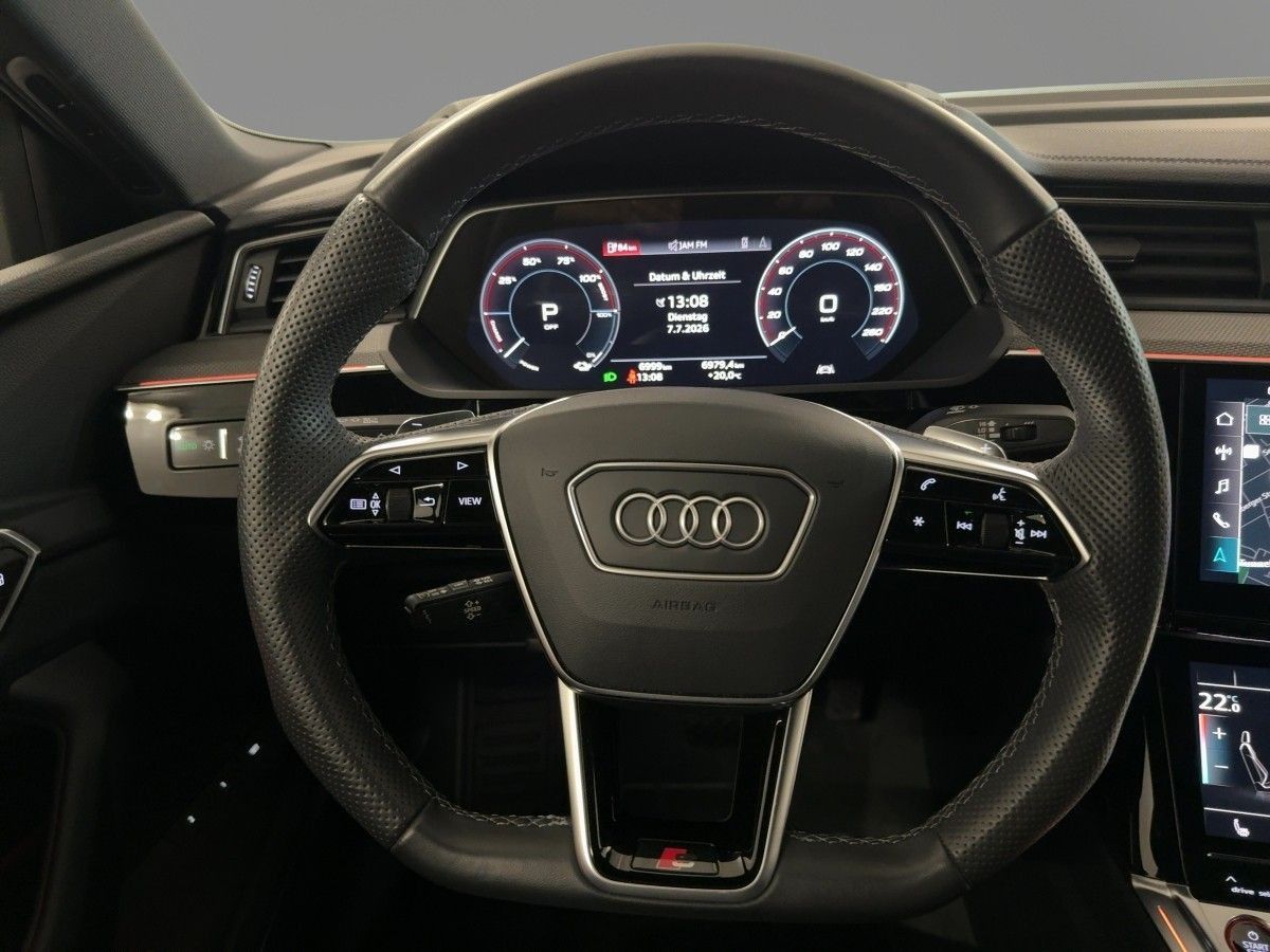 Audi e-tron - Bild 14
