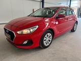 Hyundai i30 Pure *8 Fach*Klima *Checkheftgepflegt - Hyundai i30: Pure