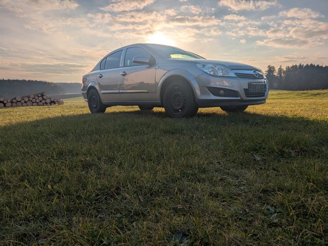 Opel Astra 1.6 Ecotec Edition 85kW Edition