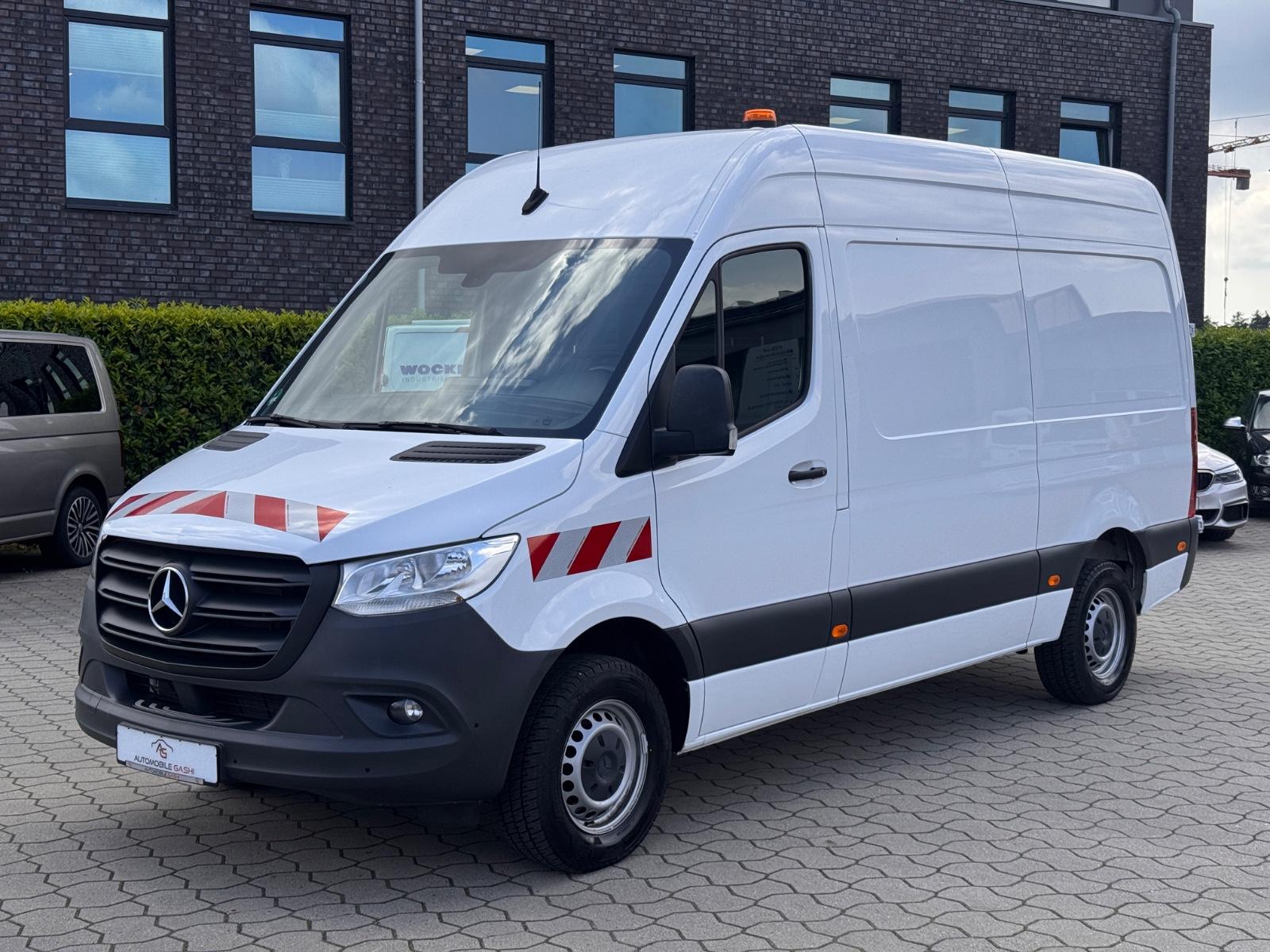 Mercedes-Benz Sprinter 317 CDI L2H2*Aut.*MBUX*StHz*AHK 3,5t*