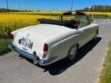 Mercedes-Benz 220S (220 S) Cabrio W180 Ponton Weiß Oldtimer - Mercedes-Benz 220: Ponton 220s
