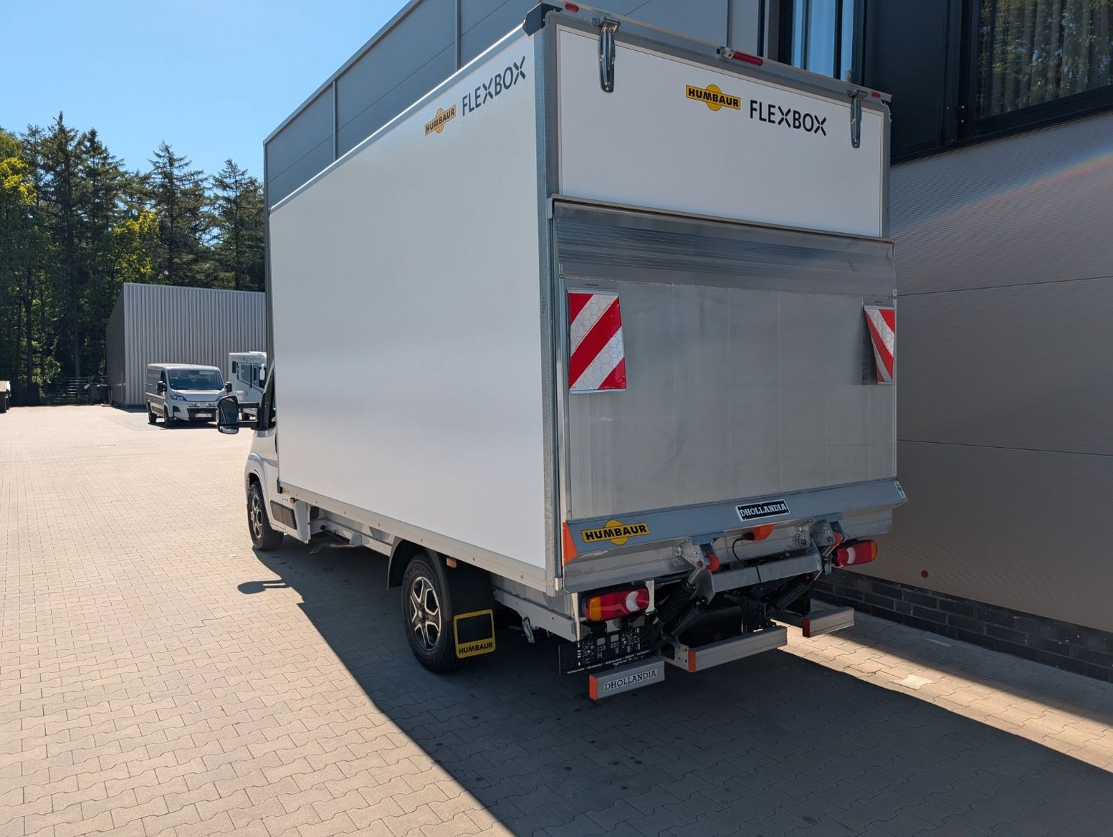 Fahrzeugabbildung Fiat Ducato Serie 2 Maxi 35  L4 Koffer 180 MT LBW