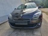 Renault Megane III Grandtour BOSE Edition HU neu - Renault Megane: Iii Bose