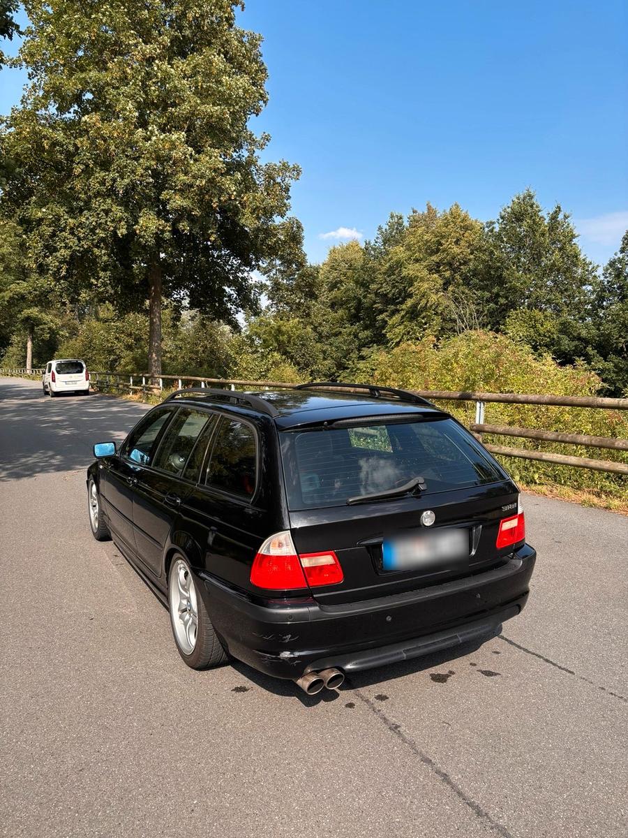 BMW 318 2004 — photo 5