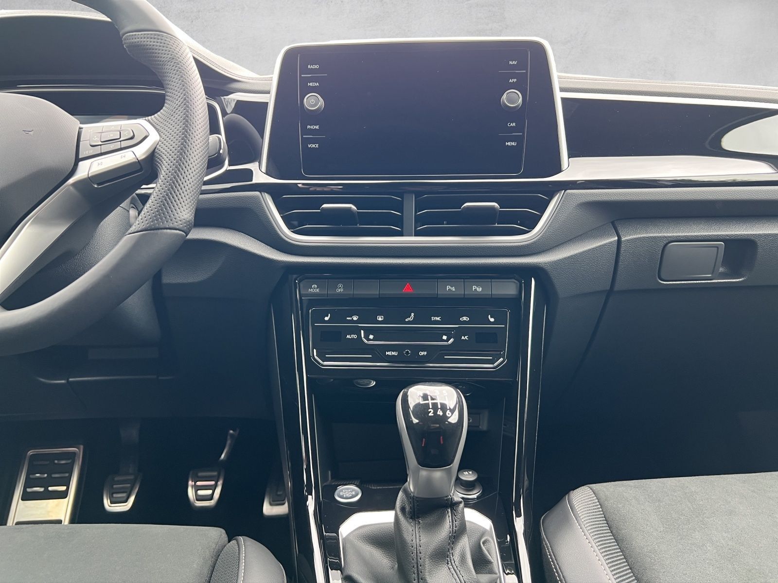 T-Roc R-Line 1.0 TSI*ACC*Navi*RearView*Klima