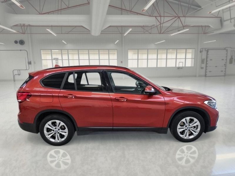 BMW X1 XDRIVE 25E BUSINESS ADVANTAGE AUTOMATICO  imagem 3