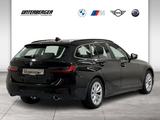 BMW 320d xDrive Touring Aut AHK Navi PDC Sitzhzg DAB - BMW 320 Gebrauchtwagen in Karlsruhe