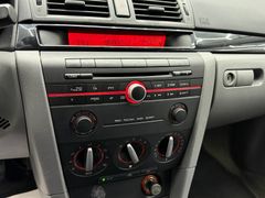 Fahrzeugabbildung Mazda 3 Lim. 1.6 CD Sport Comfort / 2. Hand Klima