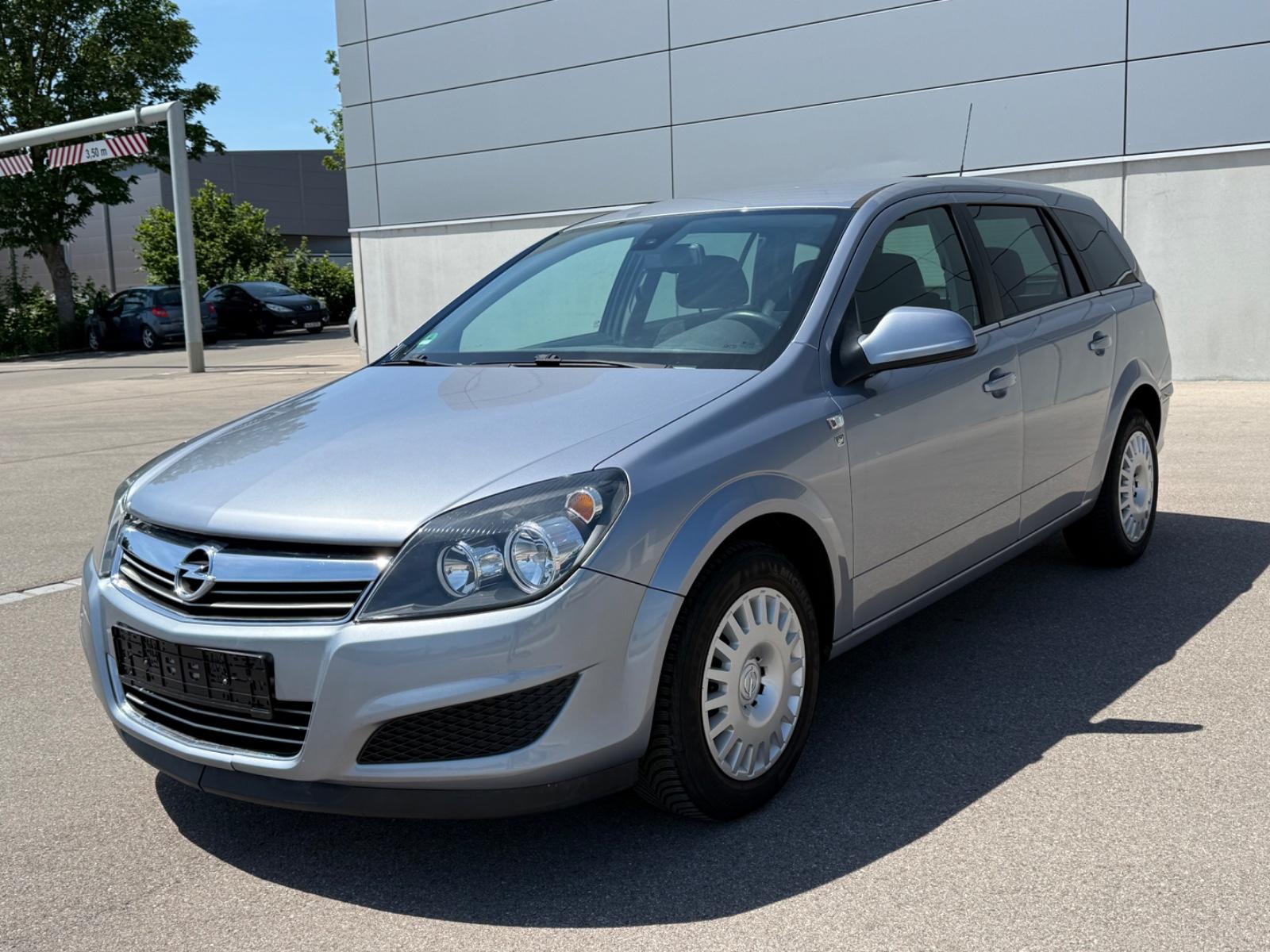 Opel Astra H Caravan "Edition 111 Jahre" KLIMA SHZ