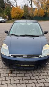 Ford Fiesta Ghia 1.3 Benzin OHNE TÜV - Ford Fiesta aus 2003: Ghia