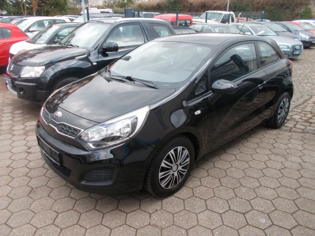 Kia Rio Dream Team