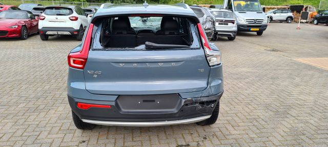 Volvo XC40 inscription T2