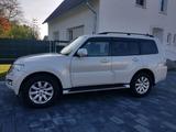 Mitsubishi Pajero 3.2 DiD - gebrauchte Mitsubishi Pajero aus dem Jahr 2017