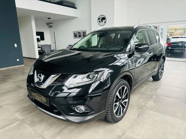 Nissan X-Trail Tekna 1.6 Pano  LEDER LED AHK