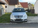 Mercedes-Benz B 180 B B 180 CDI - gebrauchte Mercedes-Benz B-Klasse aus dem Jahr 2011