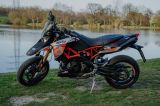 Aprilia Dorsoduro 900