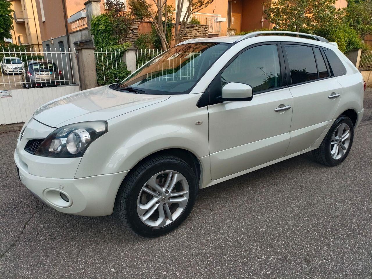 Renault Koleos 2010 — engine 1.995 cm³, 150 HP (110kW)