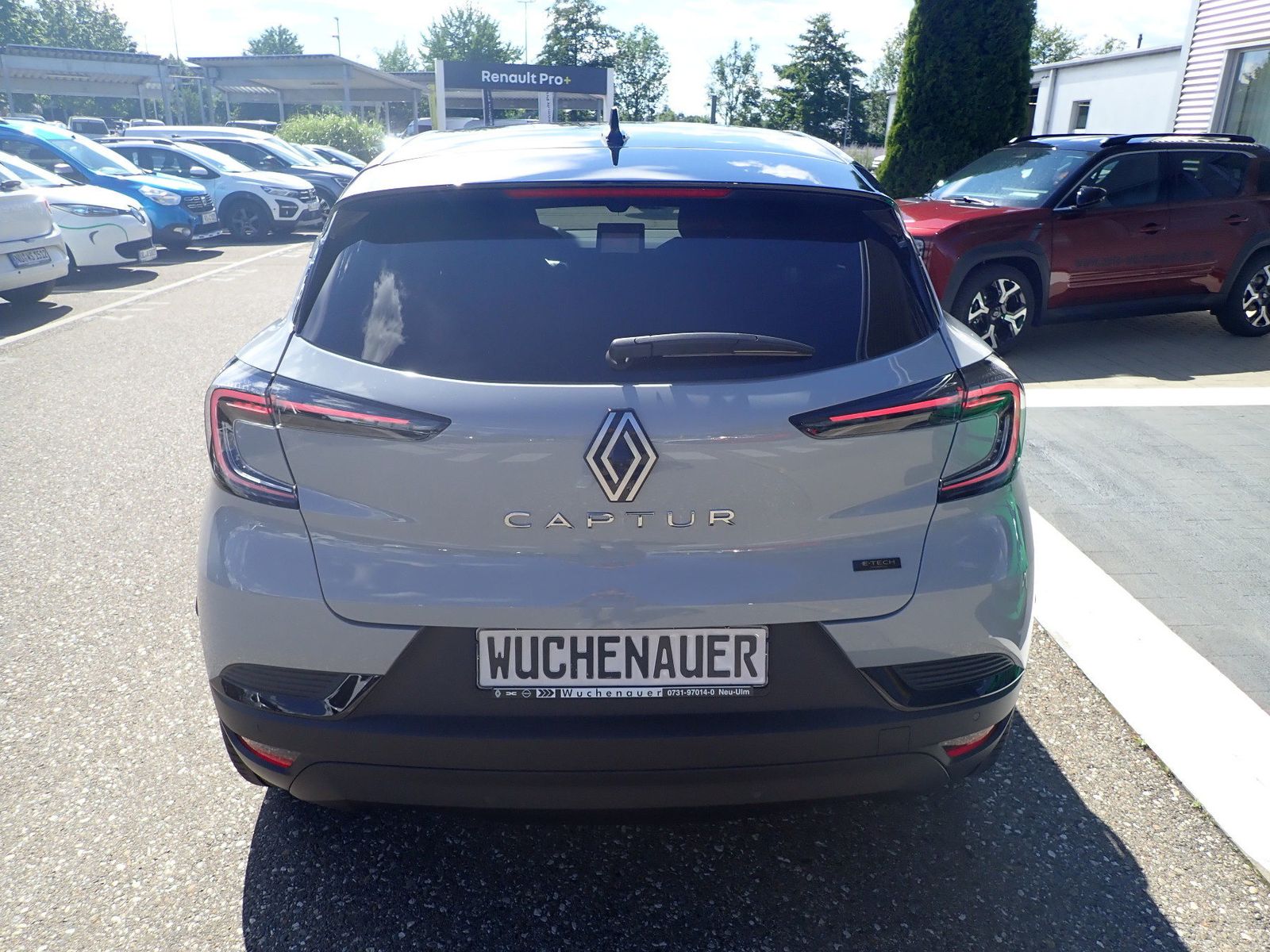 Fahrzeugabbildung Renault Captur Techno Full Hybrid E-Tech 160