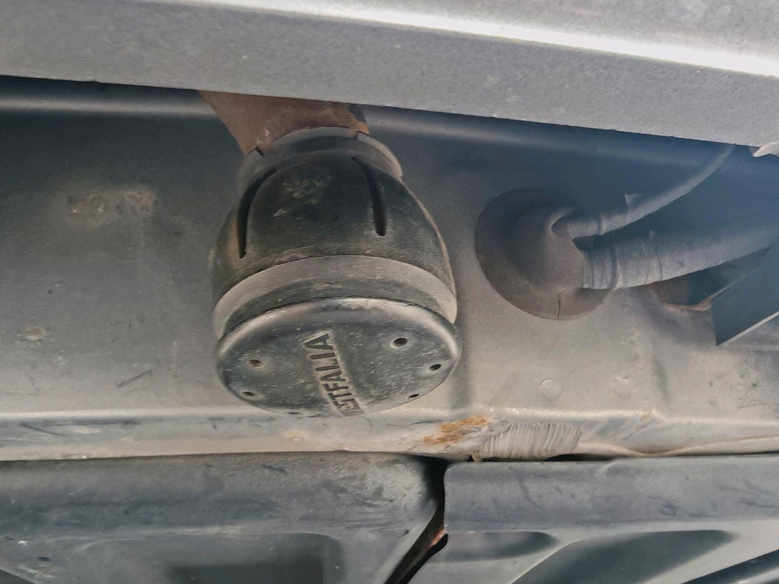 Mercedes-Benz C220 2012 — photo 13