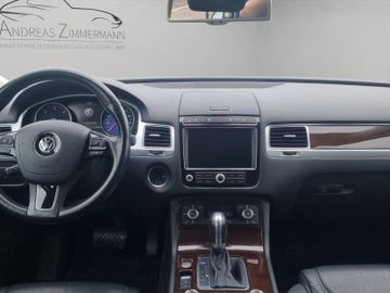 Volkswagen Touareg - 10