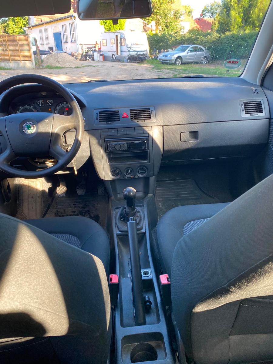Skoda Fabia 2006 — photo 12