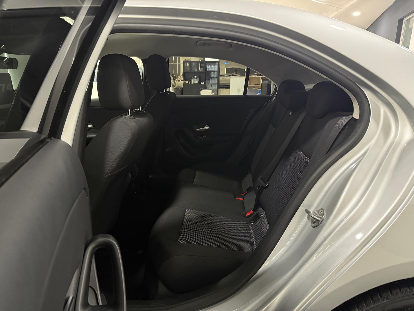 Mercedes-Benz A-Class LIMOUSINE*AMG 18"NAVI*KLIMA*SHZ*SPURH.*, миниатюра 19