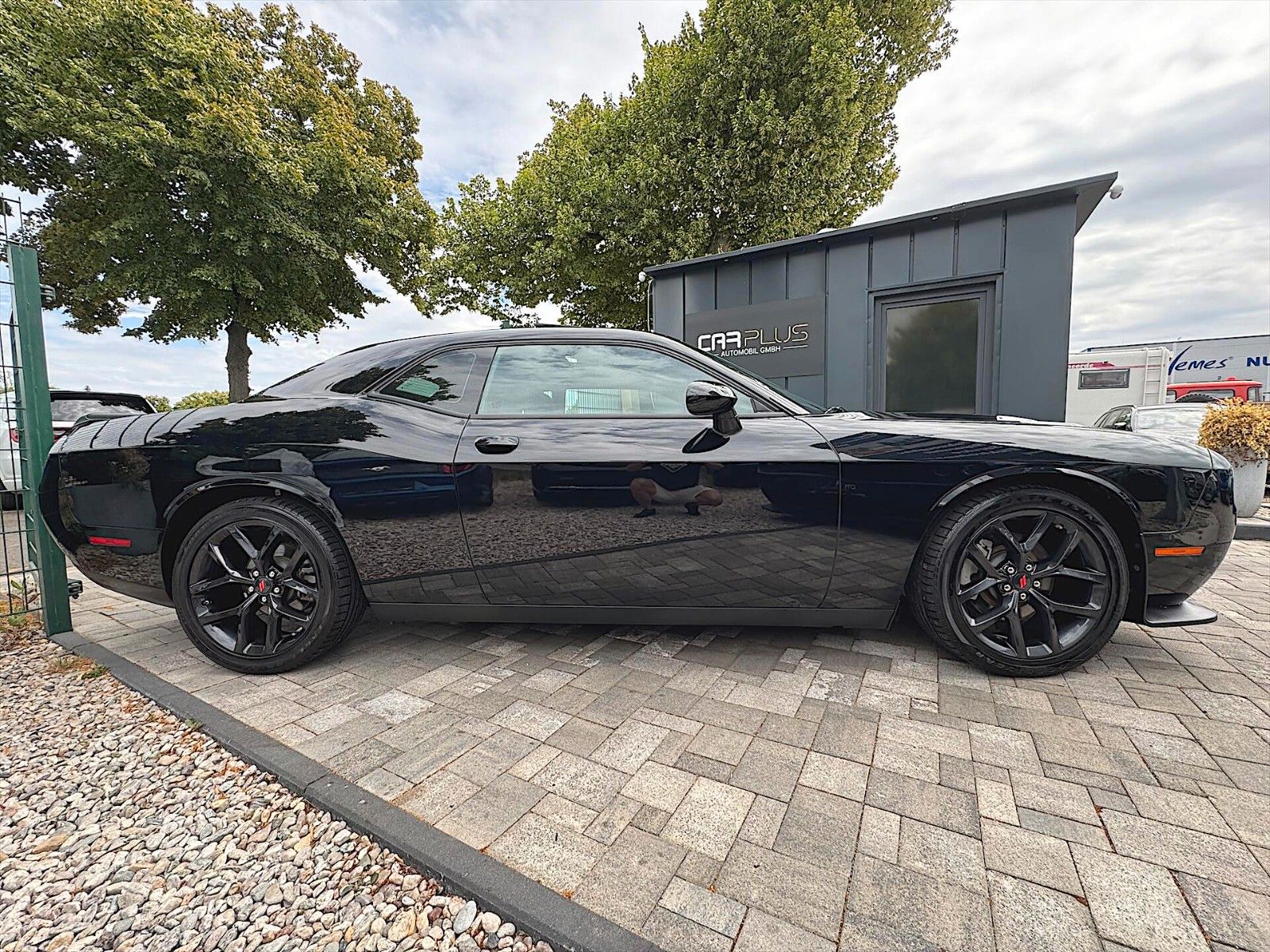 Fahrzeugabbildung Dodge Challenger 5.7 V8 SRT Performance BLACK EDITION
