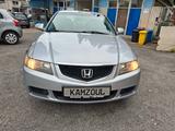 Honda Accord Lim. 2.0 Sport - gebrauchte Honda Accord aus dem Jahr 2005
