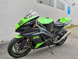 Suzuki GSX-R 1000 - SUZUKI BENZIN RENNSPORT GSX R