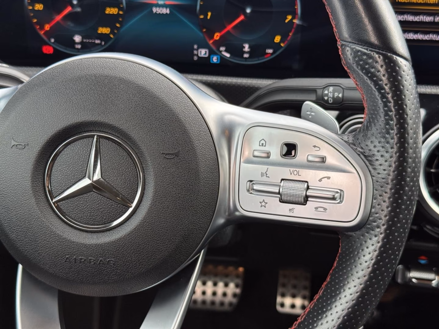 Mercedes-Benz A-Class AMG Line Navi Digitales Cockpit Kamera SHZ, миниатюра 29