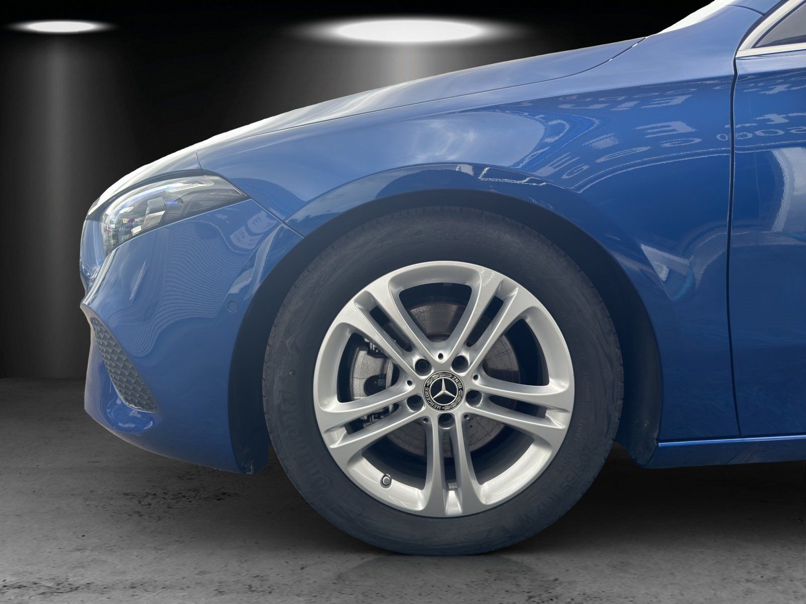 Fahrzeugabbildung Mercedes-Benz A 180d Progressive Advanced+ DISTRO MLED AHK DWA