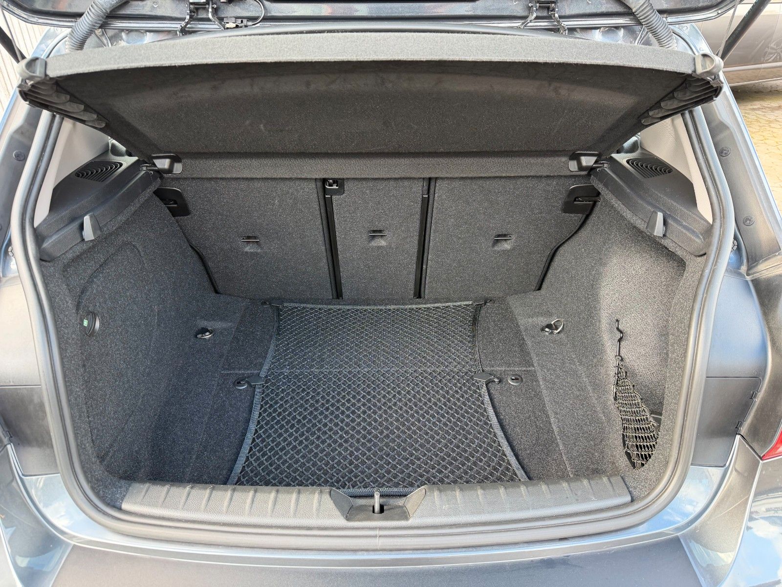BMW 120 i Advantage 8 G Automatik LED Navi SHZ foto 10