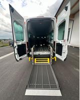 Ford Transit "Trend" - Rollstuhlhebebühne, 9-Sitzer