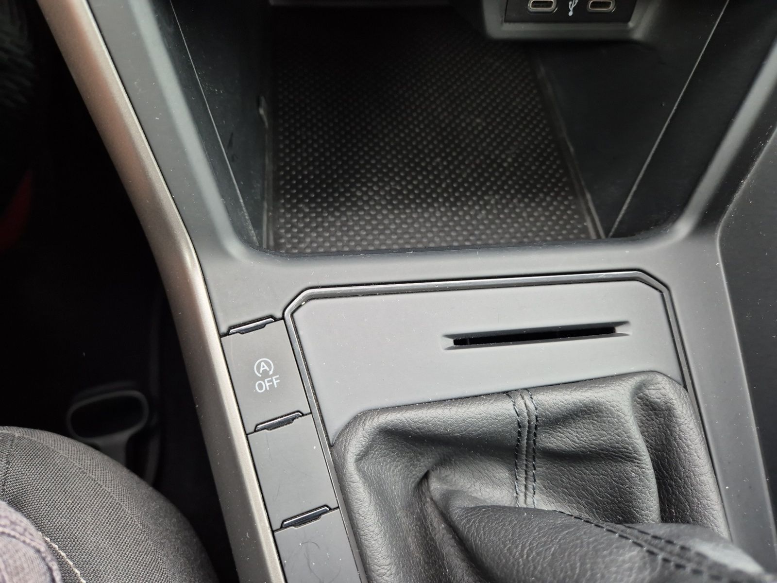Fahrzeugabbildung Volkswagen Polo TSI Comfortline Klima DAB